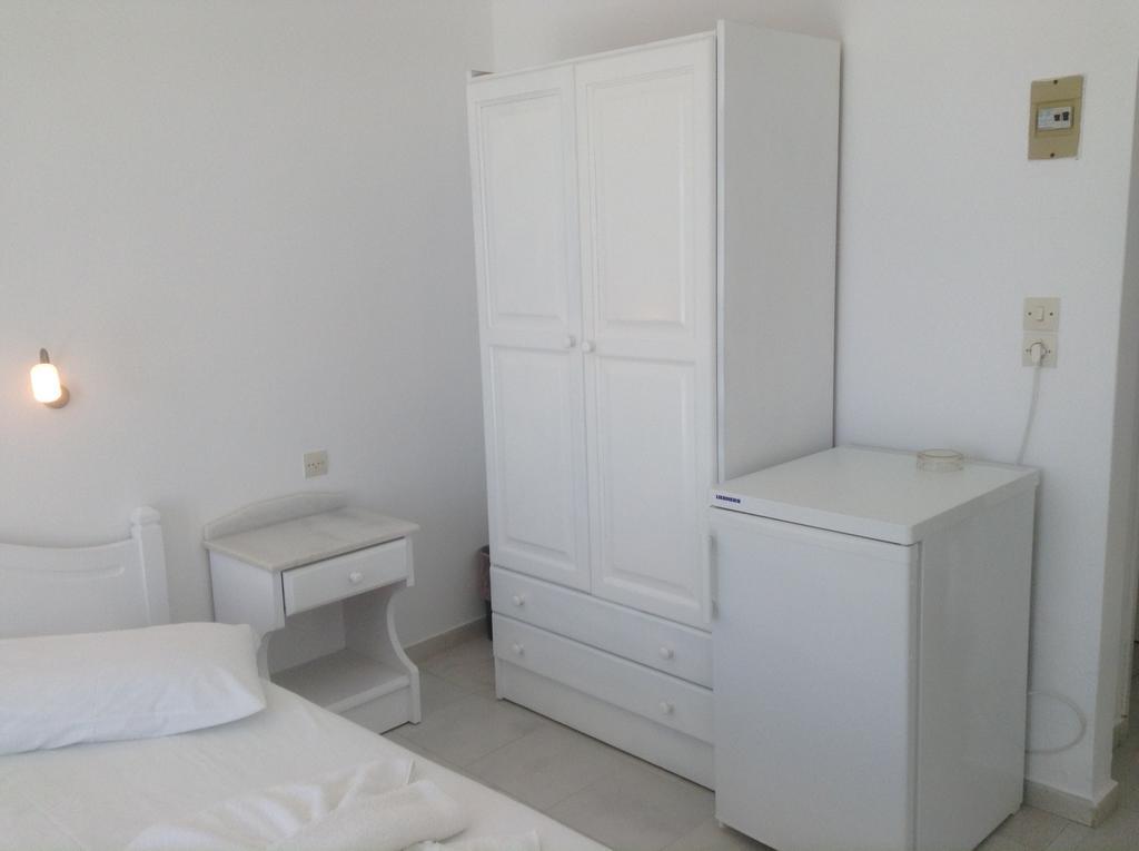 Sunday Hotel Antiparos Exterior photo